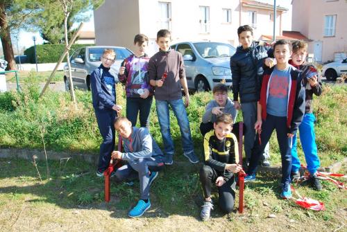 PAJ chantiers loisirs rénovation bancs fév. 2019